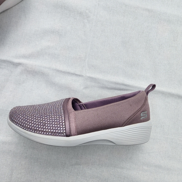 Skechers Arya Sparkle Slip On Shoes Lavender Flats Size 10 Wide - Picture 3 of 7